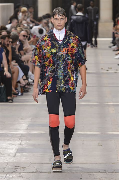 louis vuitton menswear spring 2018|louis vuitton outfits for men.